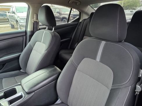 Used 2024 Nissan Sentra SV FWD image 12