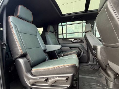 Used 2026 GMC Yukon XL AT4 w/ AT4 Premium Package AWD/4WD image 21