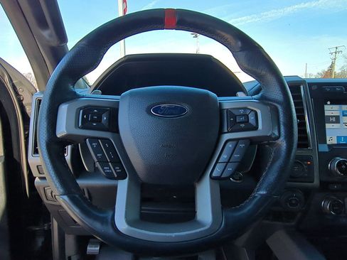 Used 2017 Ford F150 Raptor w/ Equipment Group 802A Luxury image 31