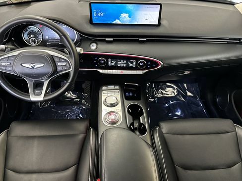 Used 2025 Genesis Electrified GV70 AWD/4WD image 16