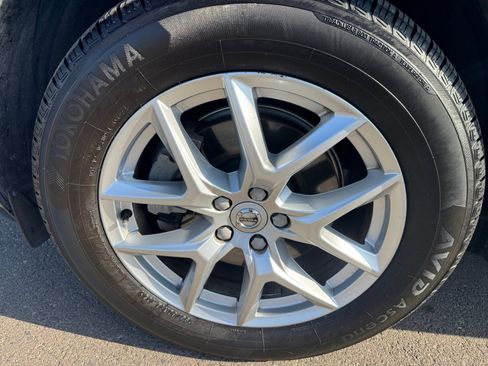 Used 2021 Volvo XC60 T5 Momentum w/ Advanced Package AWD/4WD image 26