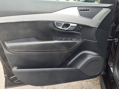 Used 2016 Volvo XC90 T6 R-Design w/ Protection Package Plus image 24