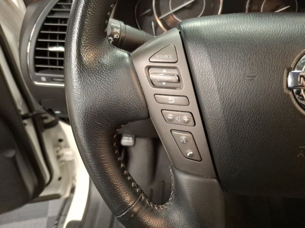 Used 2018 Nissan Armada Platinum w/ Captain Seat Package RWD image 20