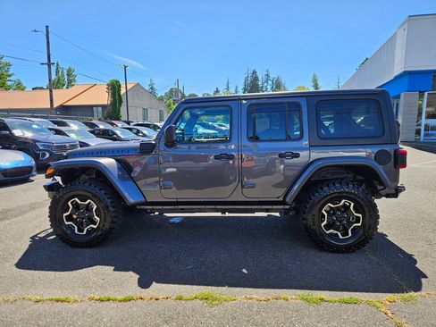 Used 2023 Jeep Wrangler Unlimited Rubicon 4xe w/ Cold Weather Group AWD/4WD image 2