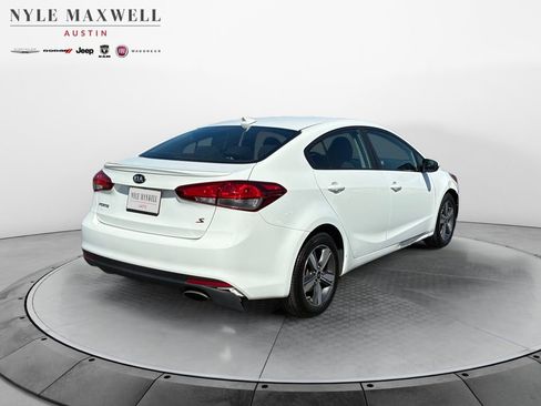 Used 2018 Kia Forte S image 16