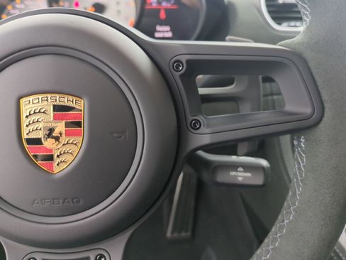 Certified 2025 Porsche 718 Cayman GT4 RS RWD image 25