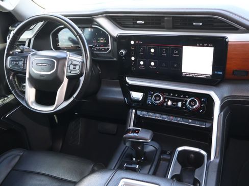 Used 2022 GMC Sierra 1500 Denali image 13