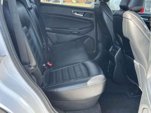 Used 2024 Ford Edge SEL image 22