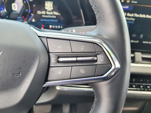 Used 2025 Chevrolet Equinox LT image 22