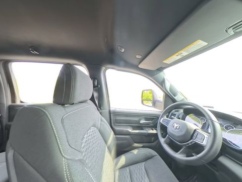 New 2025 RAM 1500 Tradesman w/ Night Edition image 32