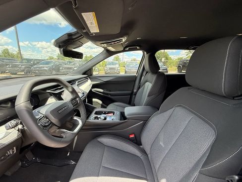 New 2026 Jeep Cherokee Laredo AWD/4WD image 11