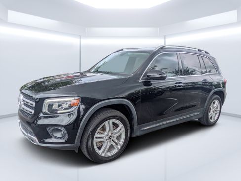 Used 2020 Mercedes-Benz GLB 250 image 7
