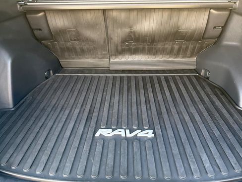 Used 2023 Toyota RAV4 SE w/ SE Grade Weather Package AWD/4WD image 17