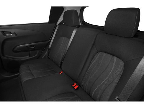 Used 2015 Chevrolet Sonic LT FWD image 9