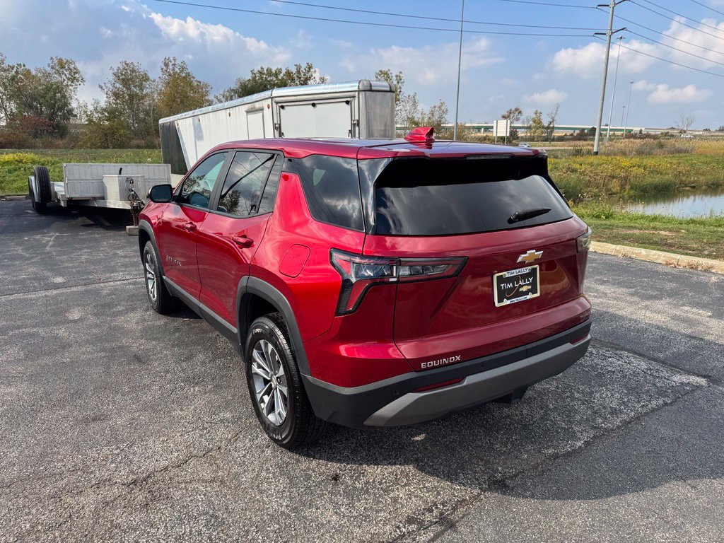 Used 2026 Chevrolet Equinox LT w/ Convenience Package II FWD image 5