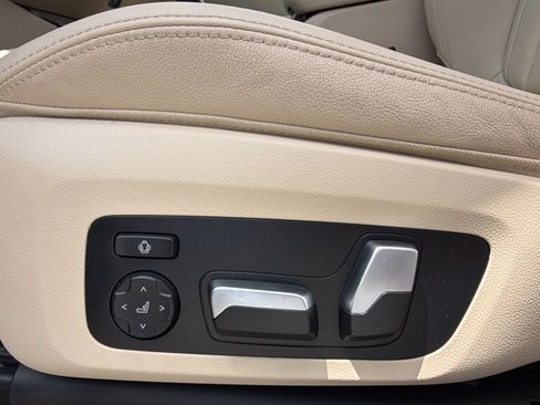 Used 2021 BMW X3 sDrive30i w/ Premium Package RWD image 15