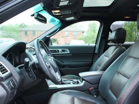 Used 2014 Ford Explorer Sport w/ Equipment Group 401A image 13