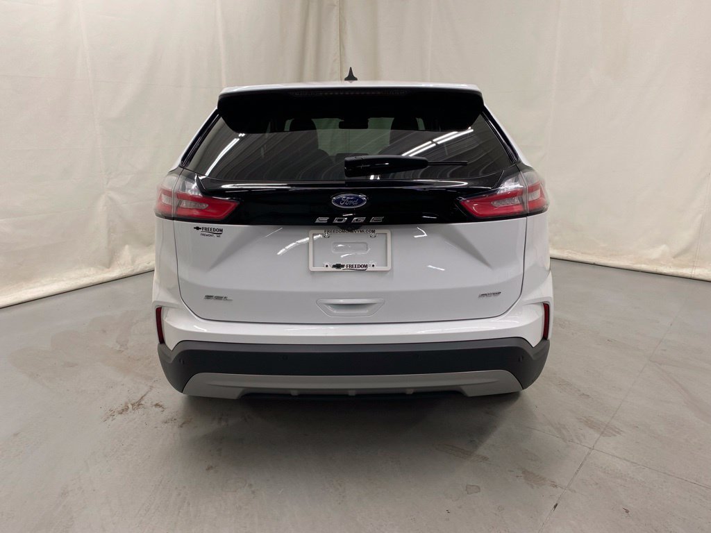 Used 2024 Ford Edge SEL AWD/4WD image 7