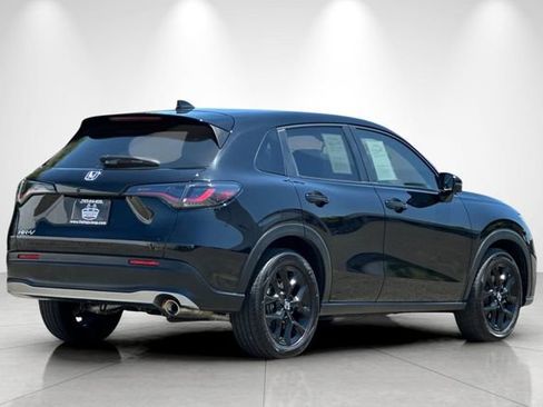 Used 2023 Honda HR-V Sport image 4