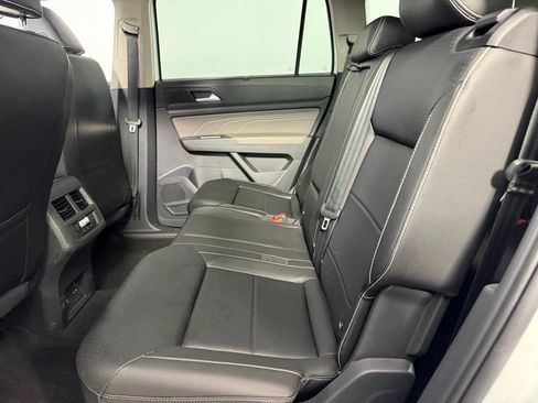 Used 2022 Volkswagen Atlas SE w/ Panoramic Sunroof Package image 26