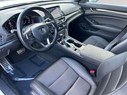 Certified 2022 Honda Accord Sport image 10