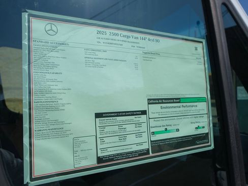 Used 2025 Mercedes-Benz Sprinter 2500 image 30