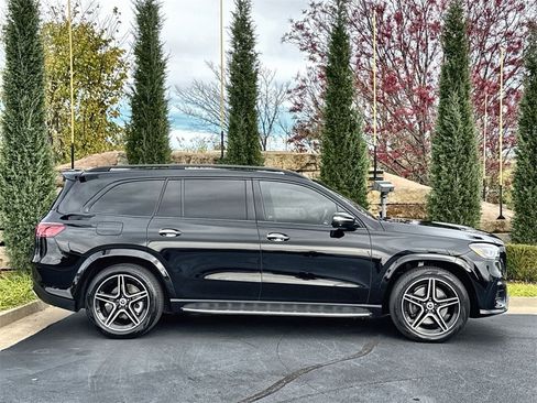 Used 2024 Mercedes-Benz GLS 450 4MATIC image 6