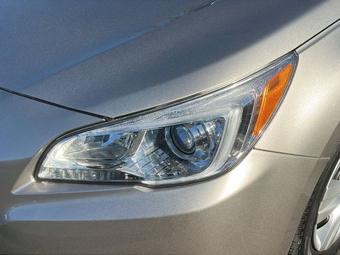 Used 2016 Subaru Legacy 2.5i image 8