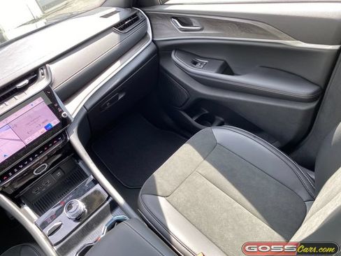 New 2026 Jeep Grand Cherokee L 4WD image 17