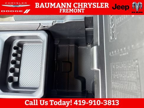 Used 2024 RAM 1500 Big Horn AWD/4WD image 26