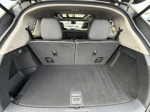 Used 2024 Acura MDX SH-AWD w/ Technology Package image 33
