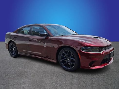 Used 2023 Dodge Charger R/T w/ Blacktop Package RWD image 2