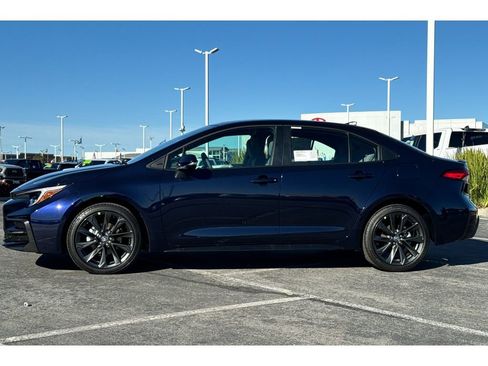 New 2026 Toyota Corolla SE image 7