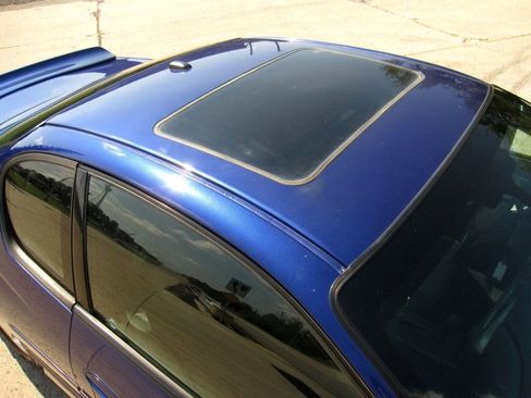 Used 2006 Chevrolet Monte Carlo SS w/ Convenience Package image 16