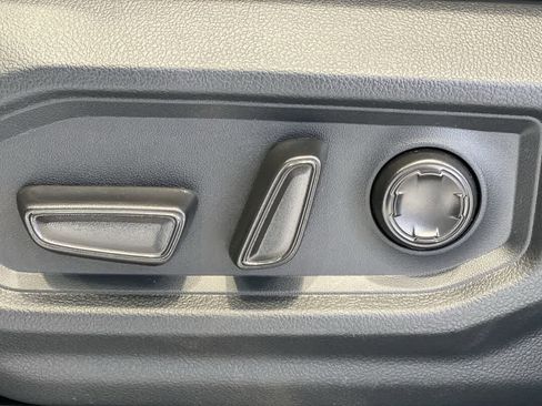 New 2026 Toyota Tundra Platinum image 15