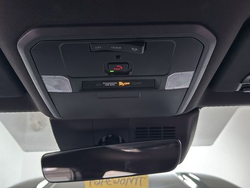 New 2026 Toyota Tacoma SR5 image 11