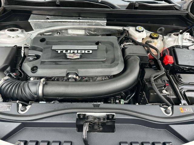 Used 2023 Cadillac XT4 Luxury FWD image 11
