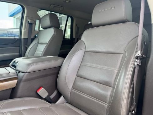 Used 2019 GMC Yukon Denali AWD/4WD image 6