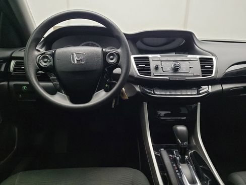 Used 2017 Honda Accord LX image 22