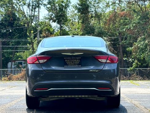 Used 2015 Chrysler 200 C image 13