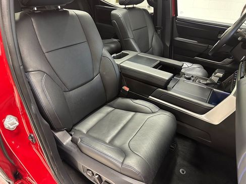 Used 2023 Toyota Tundra Platinum AWD/4WD image 11