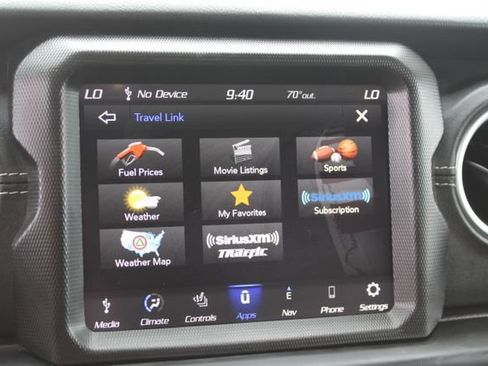 Used 2023 Jeep Wrangler Unlimited Sahara w/ Cold Weather Group AWD/4WD image 27