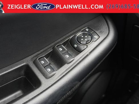 Used 2023 Ford Edge SE AWD/4WD image 25
