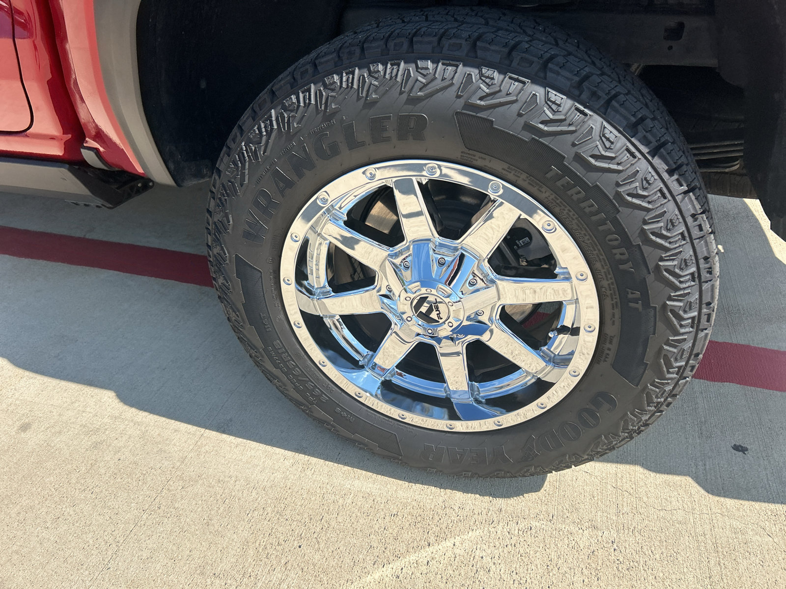 Used 2025 GMC Canyon AT4 AWD/4WD image 13