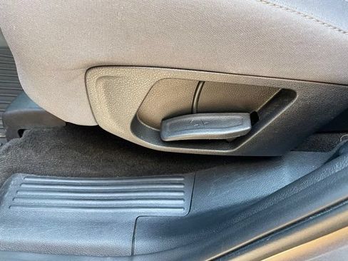 Used 2019 Hyundai Santa Fe SE AWD/4WD image 42