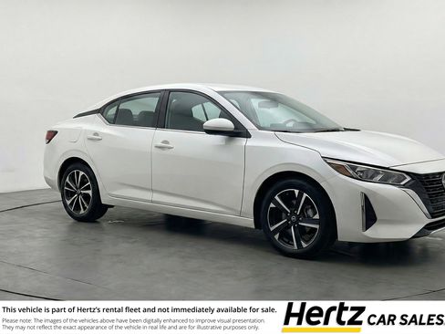 Used 2025 Nissan Sentra SV image 1