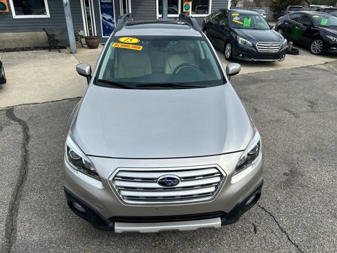 Used 2015 Subaru Outback 3.6R Limited image 7