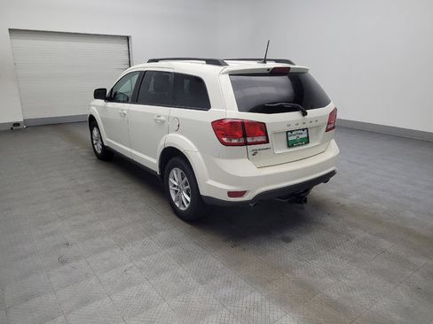 Used 2019 Dodge Journey SE w/ Premium Group image 5