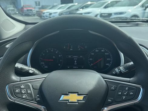 Used 2024 Chevrolet Malibu LT FWD image 12