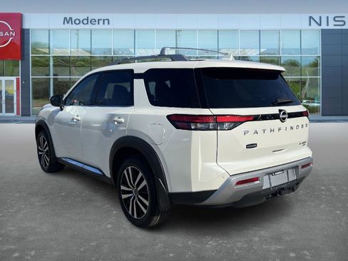 Certified 2024 Nissan Pathfinder Platinum w/ Cargo Package image 7